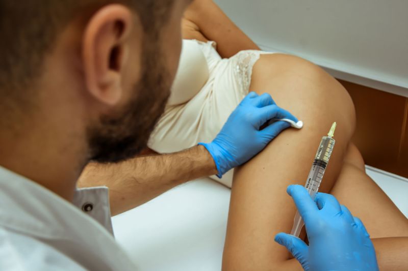 Lipoliza - estetski tretman oblikovanja tela