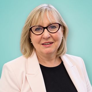 Dr Nevenka Buder